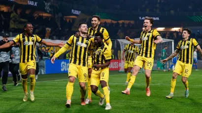 (Guliver image/xYannisxHalasx FIL-22648-0127)