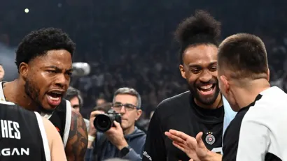 Tajrik Džons i Džabari Parker (©MN Press)