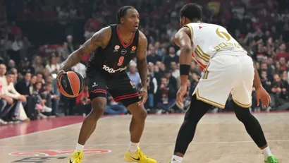 Bilo je pitanje trenutka: Li zamenio Atinu Istanbulom