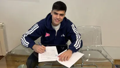 Tata će biti ponosan: Vuk Danilović potpisao profesionalni ugovor sa Megom