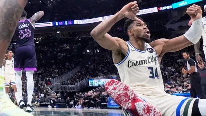 Janis Adetokunbo (©AP Photo/Morry Gash/Guliver)