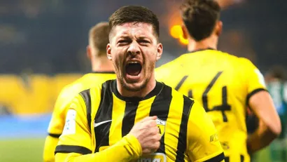 Luka Jović (©AEK_FC_OFFICIAL)