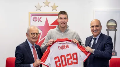 ©FK Crvena zvezda