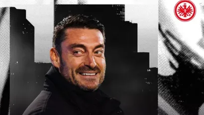 (@x/Eintracht Frankfurt)