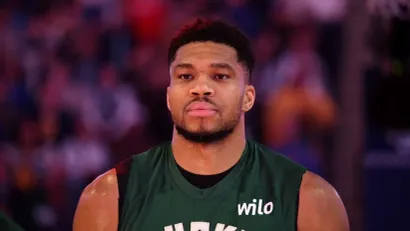 Janis Adetokunbo (©AFP)