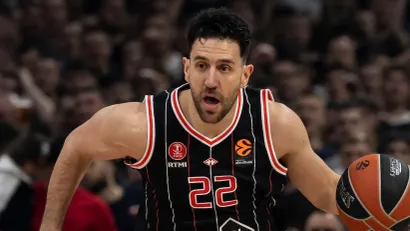 Vaso, pazi klizavo! Montero bacao Micića na parket: Valensija pokorila Tel Aviv (VIDEO)