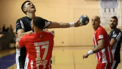 Nikola Crnoglavac u deulu sa Zvezdom u Šumicama (©MN Press)