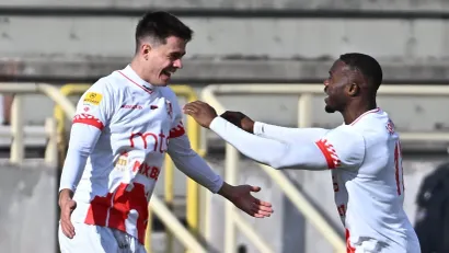 Šestjuk i Arijibi (@MNPress)