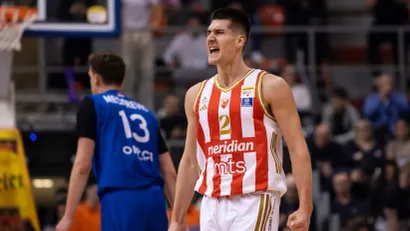 Stefan Miljenović (©Starsport)