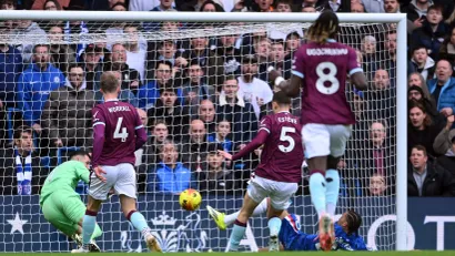 Detalj sa utakmice Čelsi - Barnli (©Reuters)