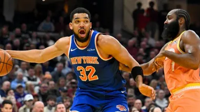 Karl Entoni Tauns i Džejms Harden (AFP)