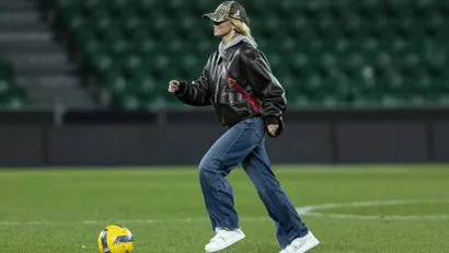 Sidni Svini na Žoze Alvaladeu (Guliver, ©Photo by Joao Bravo Sports Press Photo)