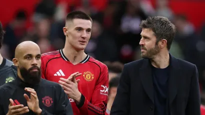 Benjamin Šeško ili Majkl Kerik (©Reuters)