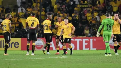 Igrači Barselone Gvajakil (©AFP)