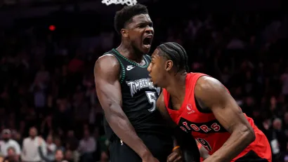 Entoni Edvards i Er Džej Beret (©AP Photo/Matt Krohn)