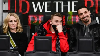 Porodica Ibrahimović: Helena, Maksimilijan i Zlatan (©AFP)