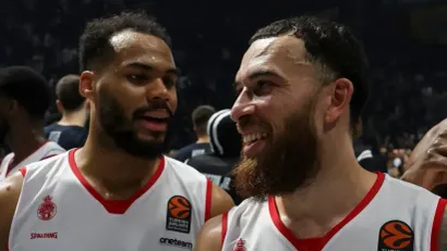 Eli Okobo i Majk Džejms (Foto: Starsport)