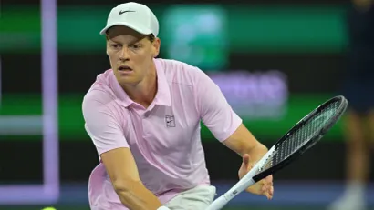 Siner ispustio samo dva gema, Novak konačno izlazi na teren