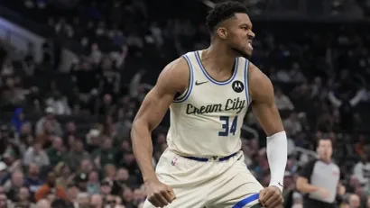 Janis Adetokunbo (©AFP)