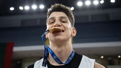 ©FIBA BASKETBALL (Nikola Kusturica)