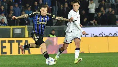 Filip Stojilković u dresu Pize protiv Bolonje (Gabriele Masotti/IPA Sport/Gulliver)