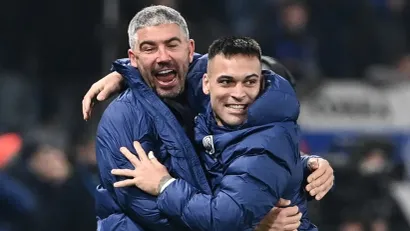 Aleksandar Kolarov i Lautaro Martinez (©AFP)