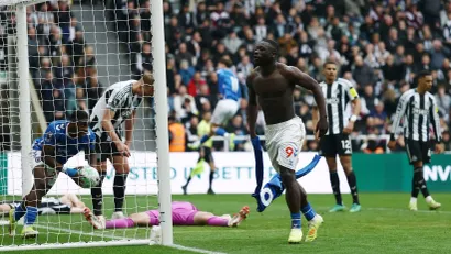 Crn se oblak nadvio nad Sent Džejms parkom: Sanderlend je lokalni šerif i tako je već 16 godina