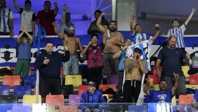 Navijači Sero Larga  (@AFP)