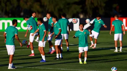 Reprezentativci Bolivije na treningu u Meksiku (©Reuters)