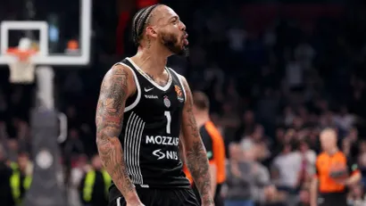 Karlik Džons (Starsport)