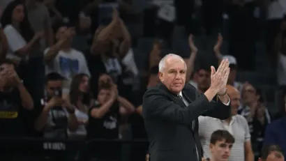  Željko Obradović (© Starsport)