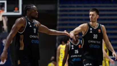 Mfiondu Kabengele i Filip Petrušev (Starsport)