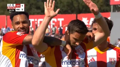 Tomane posle gola Vitoriji Gimarais (©YouTube)