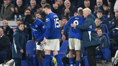 Dejvid Mojes savršeno vodi Karamele (©Reuters)