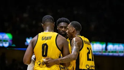 AEK Atina (FIBA)