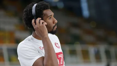 Armoni Bruks(Guliver)