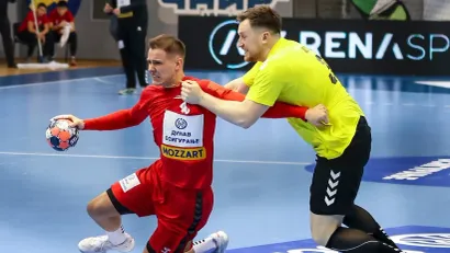 ©Starsport