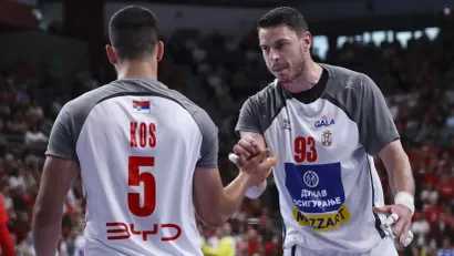 Možda i u istm klupskom dresu od sledeće godine: Miloš Kos i Mijajlo Marsenić (©Starsport)