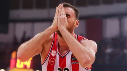 Nikola Milutinov (© Starsport)