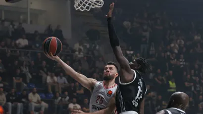 Alek Piters i Isak Bonga (Foto: Starsport)