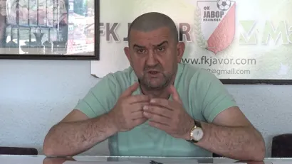 Dragomir Lazović (©YouTube)