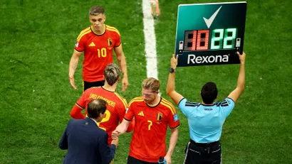 Rudi Garsija i Kevin de Brujne (©Reuters)
