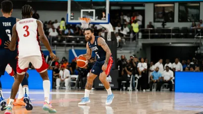 © FIBA