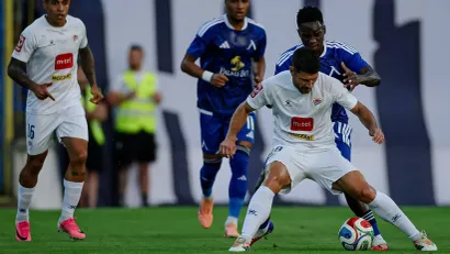 Miloš Jojić u dresu Borca (©Guliver/Yulian Todorov)