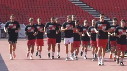 (©Printscreen Instagram/crvenazvezdark)