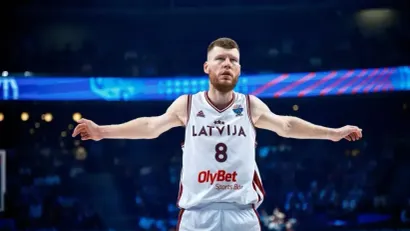 Davis Bertans (© FIBA)