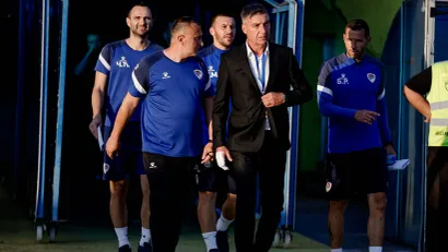 Vinko Marinović sa stručnim štabom Borca (©Guliver/Yulian Todorov)