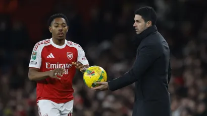 Majls Luis Skeli i Mikel Arteta (©Reuters)