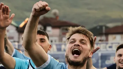 (@SatSport)