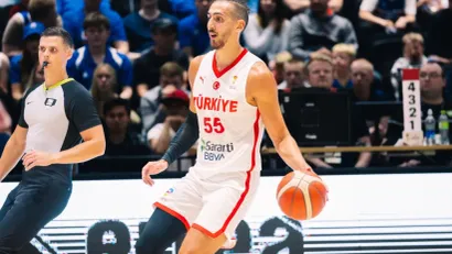 © FIBA